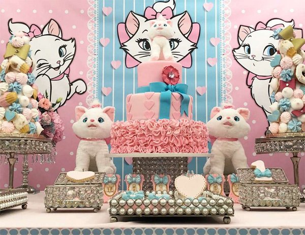 Locação de Kit Personagens Gata Marie Para Festa Infantil Pelúcia Decoração